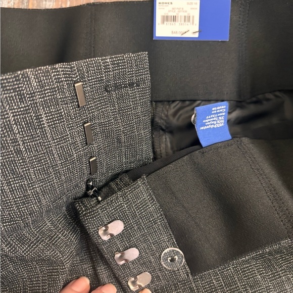 NWT Apt. 9 Charcoal Bootcut Mid Rise Tummy Control Pants - Picture 4 of 9